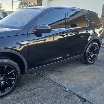 2018 Land Rover Discovery Sport Series