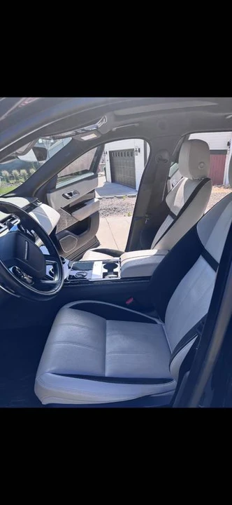 2018 Land Rover Range Rover Velar - Image 5 of 9