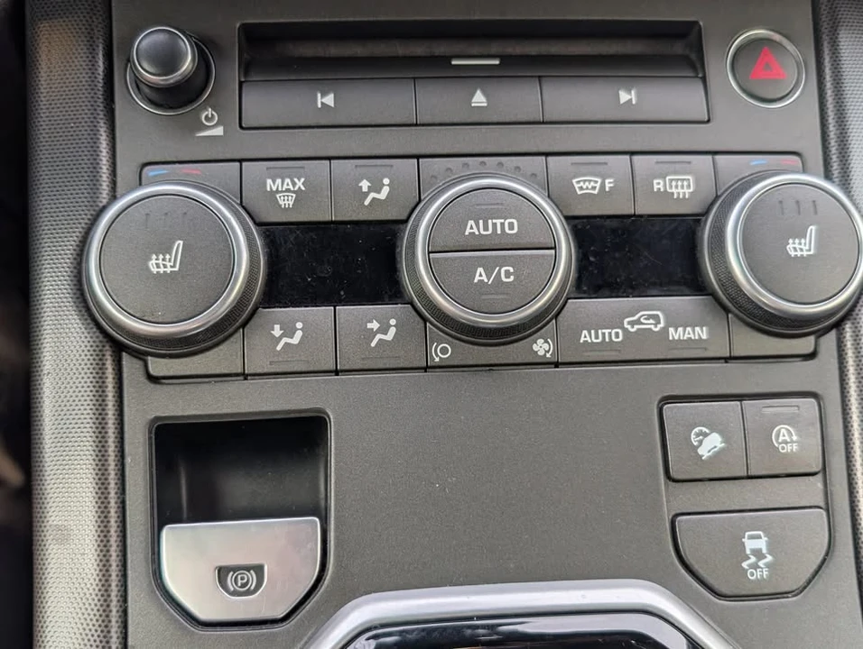 2018 Land Rover Range Rover Evoque 1st Gen - Image 14 of 20