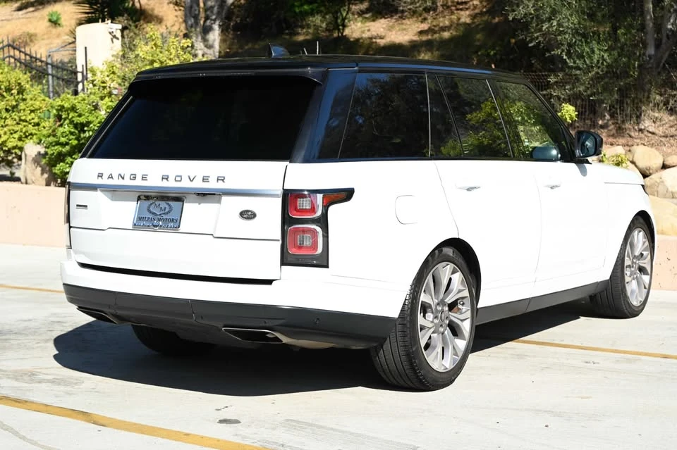 2018 Land Rover Range Rover L405 - Image 4 of 17