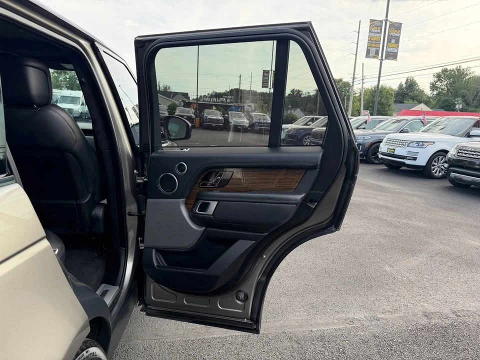 2018 Land Rover Range Rover L405 - Image 14 of 20