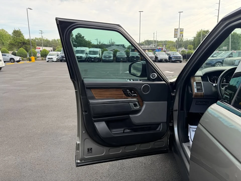 2018 Land Rover Range Rover L405 - Image 11 of 20
