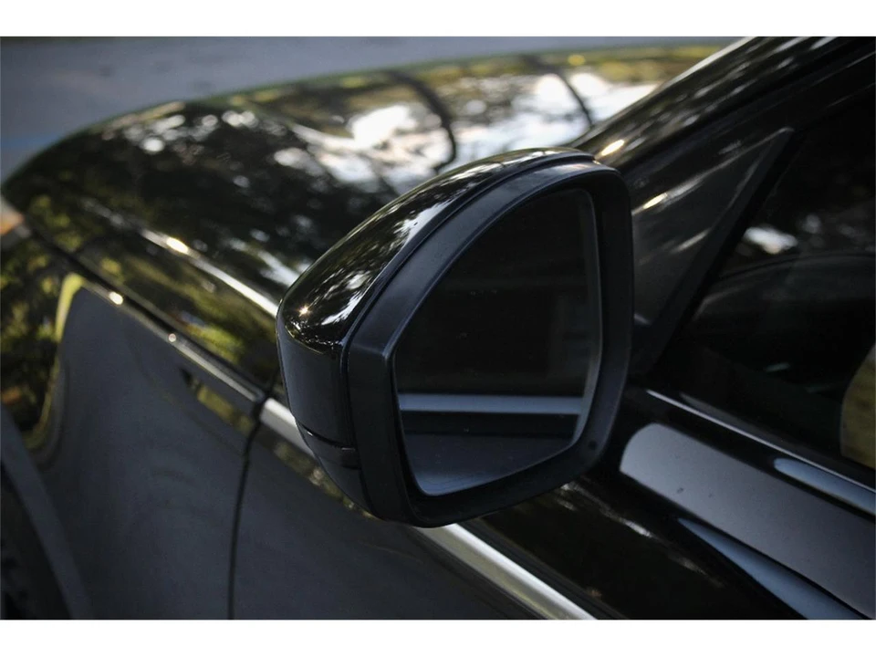 2018 Land Rover Range Rover L405 - Image 17 of 31