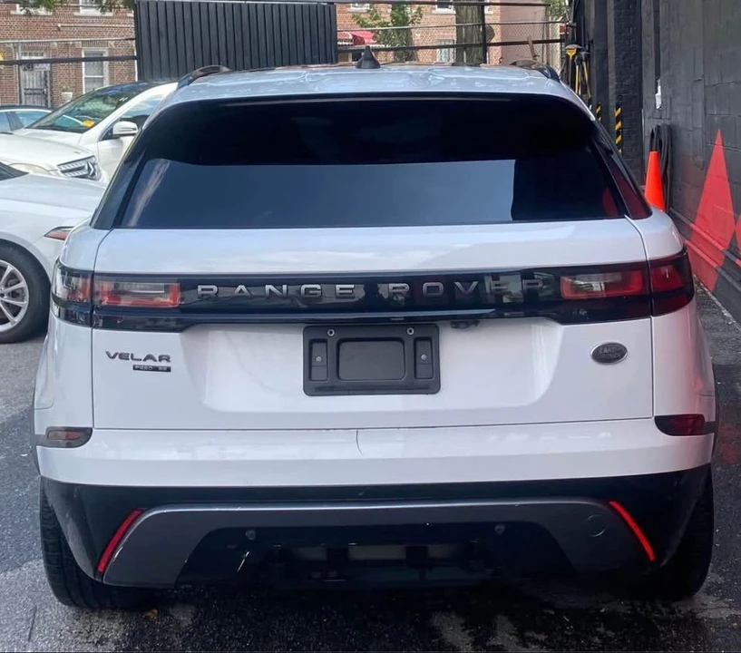 2018 Land Rover Range Rover L405 - Image 4 of 9