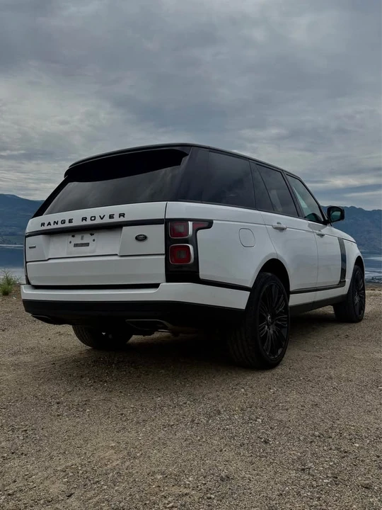 2018 Land Rover Range Rover L405 - Image 4 of 19