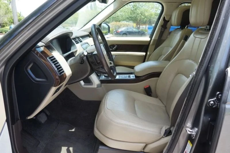 2018 Land Rover Range Rover L405 - Image 13 of 20