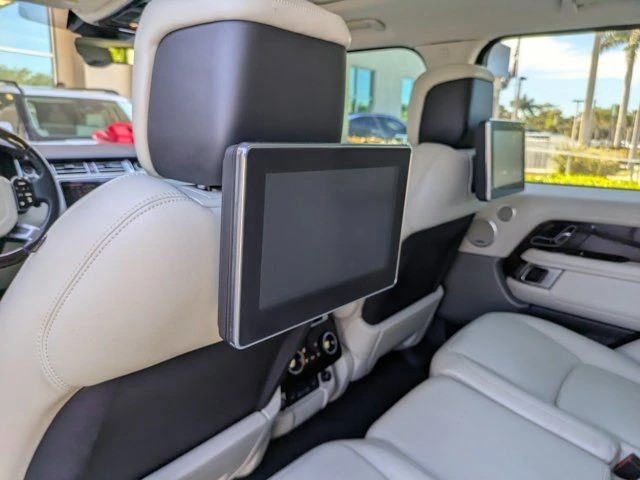2018 Land Rover Range Rover L405 - Image 17 of 21