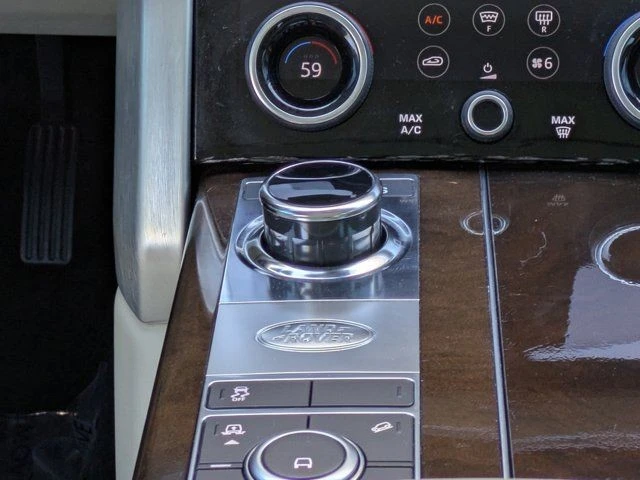 2018 Land Rover Range Rover L405 - Image 15 of 21