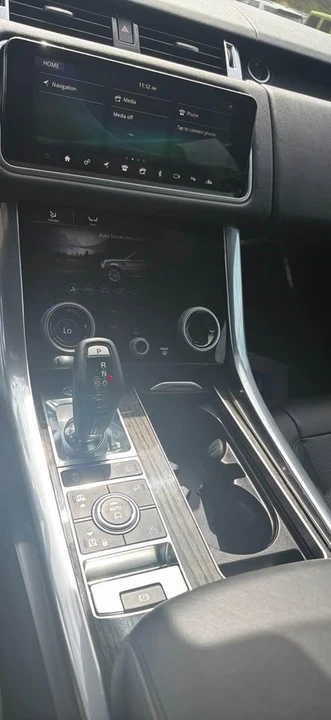 2018 Land Rover Range Rover L405 - Image 11 of 17