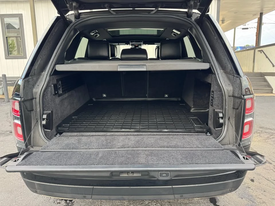 2018 Land Rover Range Rover L405 - Image 17 of 20