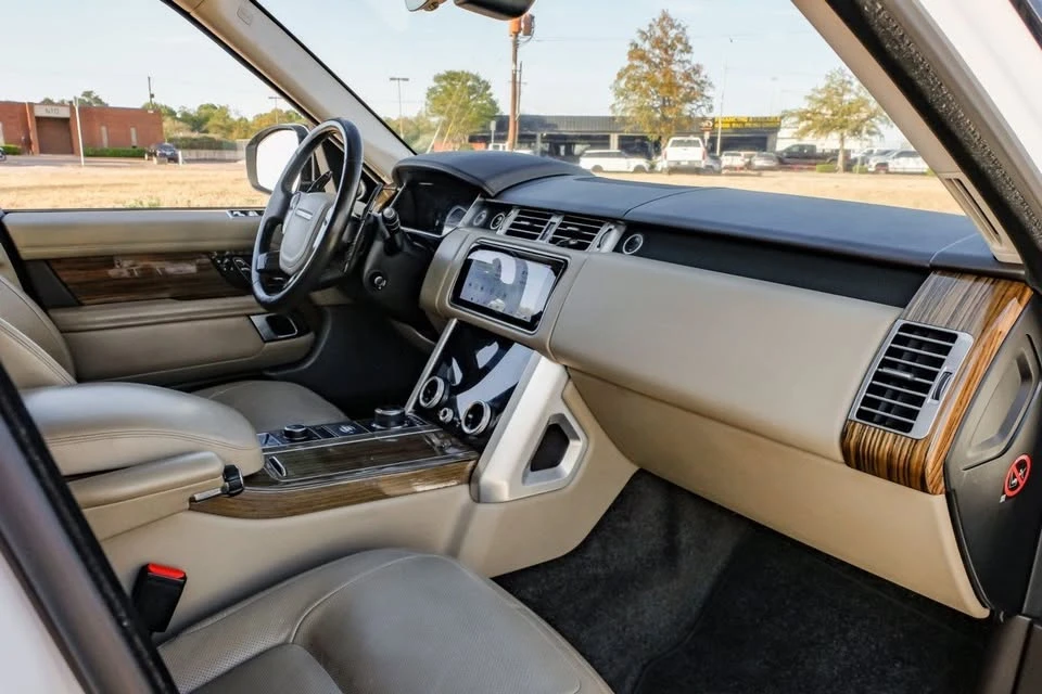 2018 Land Rover Range Rover L405 - Image 15 of 20