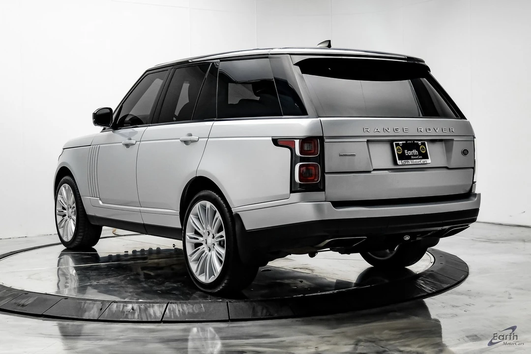 2018 Land Rover Range Rover L405 - Image 9 of 12