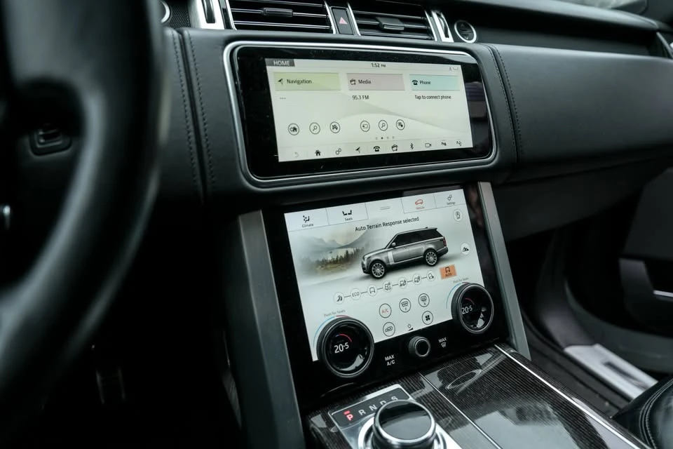 2018 Land Rover Range Rover L405 - Image 18 of 20