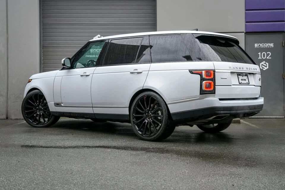 2018 Land Rover Range Rover L405 - Image 11 of 20
