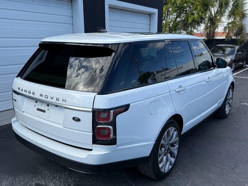 2018 Land Rover Range Rover L405 - Image 9 of 21