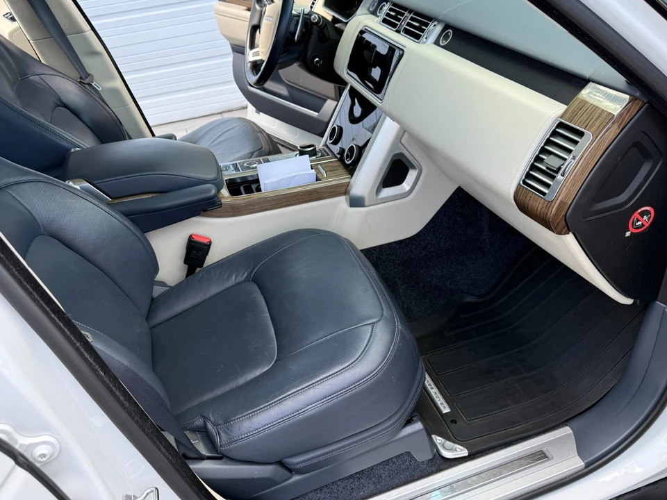 2018 Land Rover Range Rover L405 - Image 19 of 21