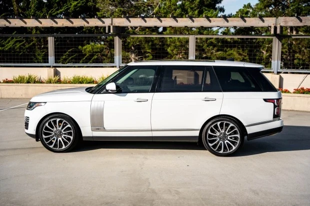 2018 Land Rover Range Rover L405 - Image 3 of 9