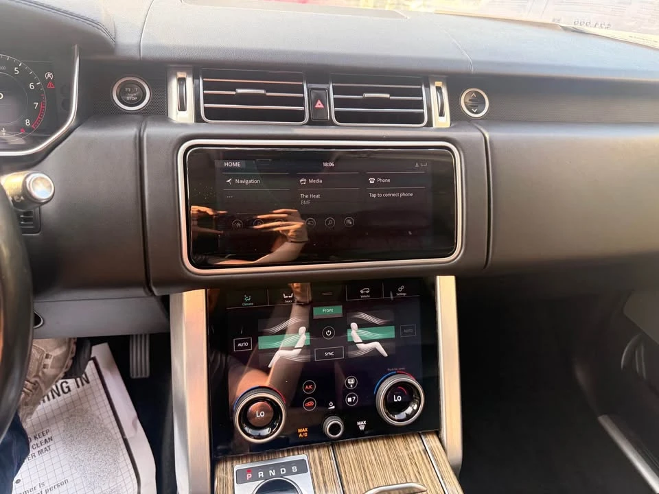 2018 Land Rover Range Rover L405 - Image 18 of 20