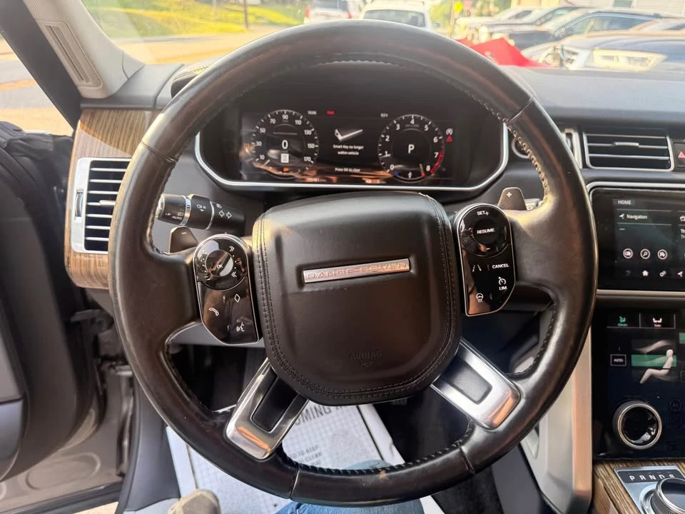 2018 Land Rover Range Rover L405 - Image 17 of 20