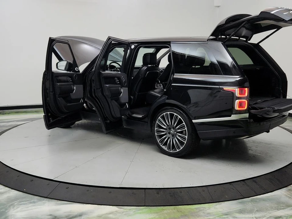2018 Land Rover Range Rover L405 - Image 12 of 21