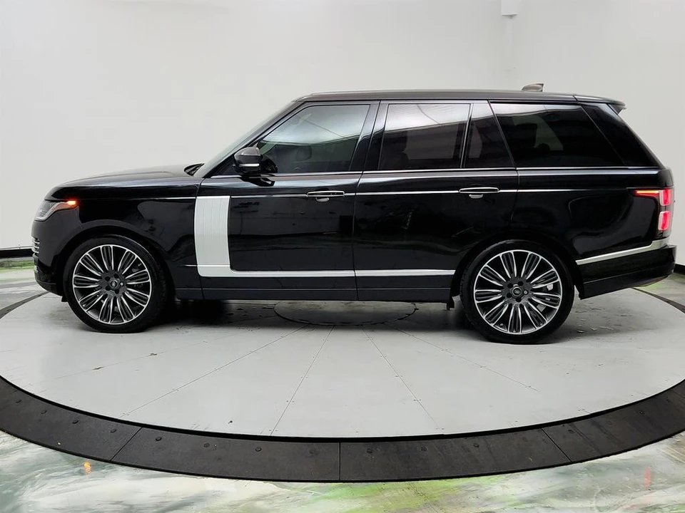 2018 Land Rover - Image 8 of 31