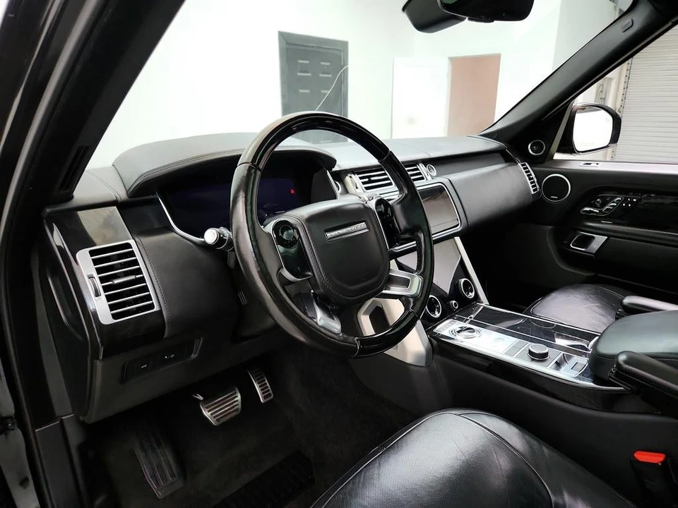 2018 Land Rover Range Rover L405 - Image 13 of 31