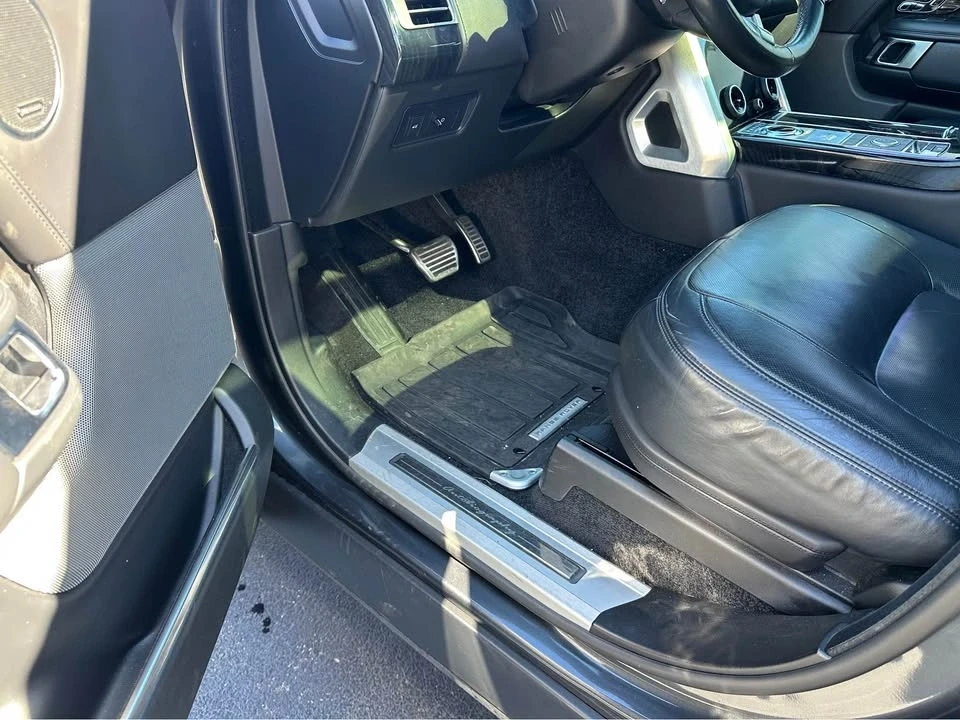 2018 Land Rover Range Rover L405 - Image 17 of 20