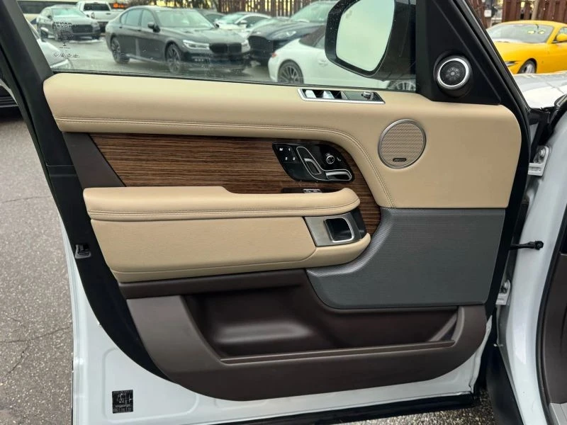 2018 Land Rover Range Rover L405 - Image 8 of 12