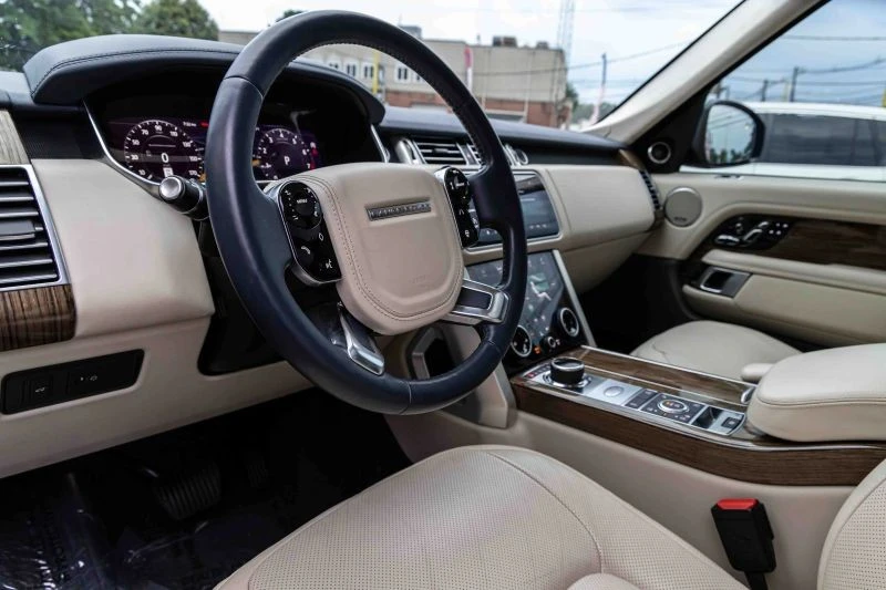 2018 Land Rover Range Rover L405 - Image 8 of 12