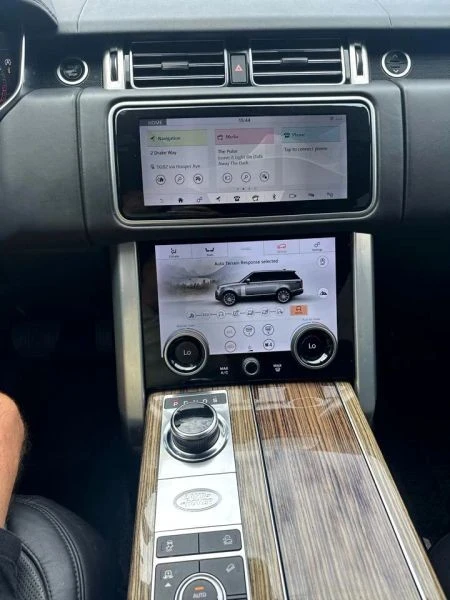 2018 Land Rover Range Rover L405 - Image 11 of 12