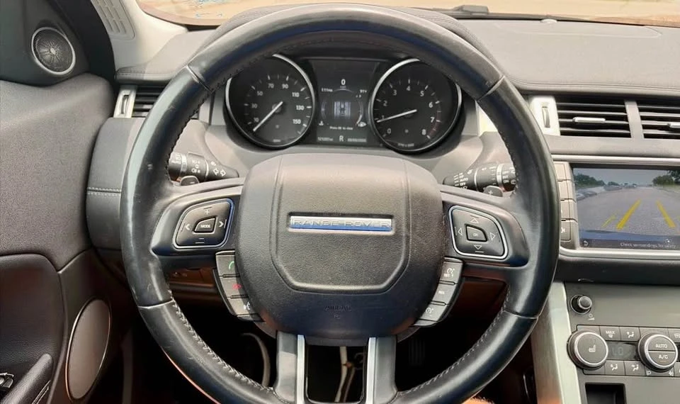 2018 Land Rover Range Rover Evoque 1st Gen - Image 7 of 10