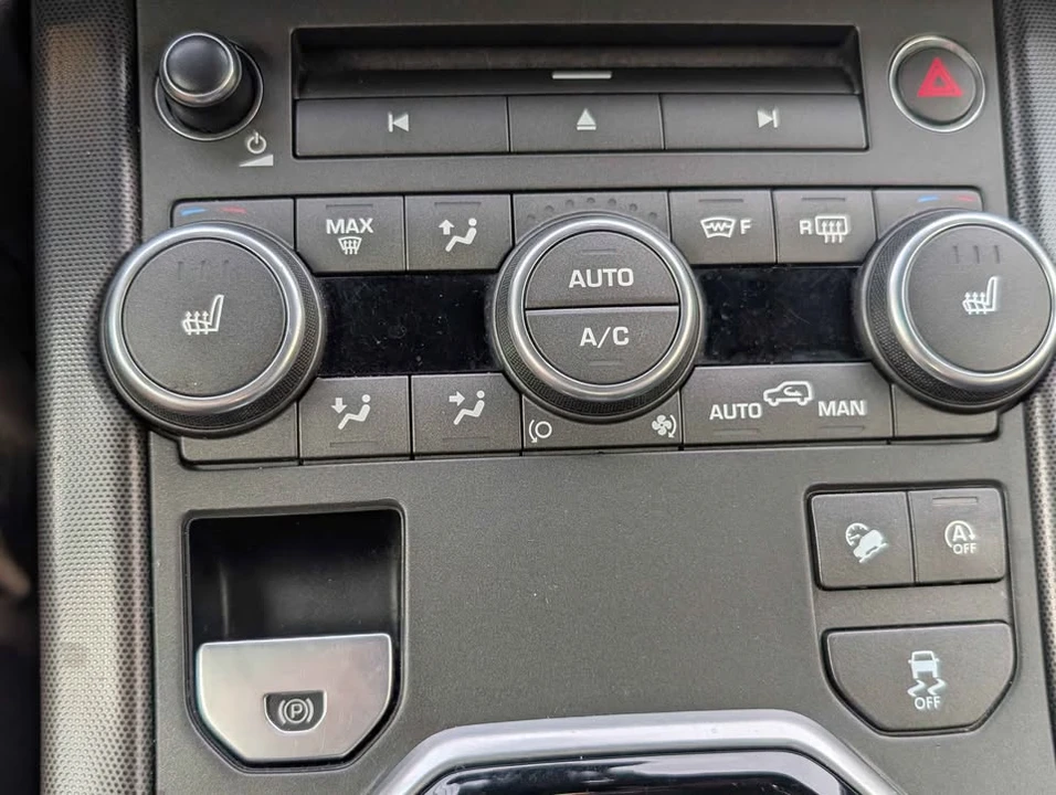 2018 Land Rover Range Rover Evoque 1st Gen - Image 18 of 20