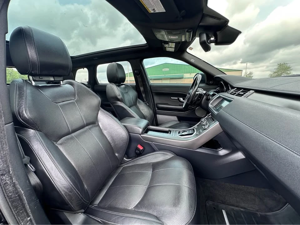 2018 Land Rover Range Rover Evoque 1st Gen - Image 9 of 12