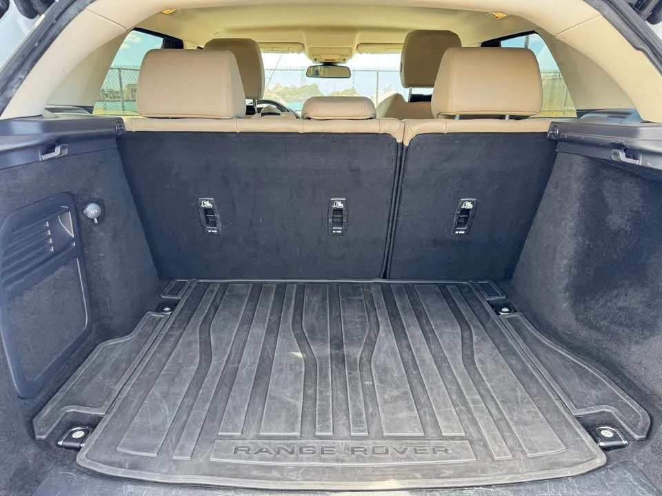 2018 Land Rover Range Rover Evoque 1st Gen - Image 14 of 20