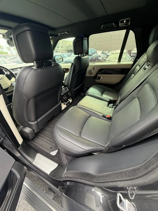 2018 Land Rover Range Rover L405 - Image 10 of 16