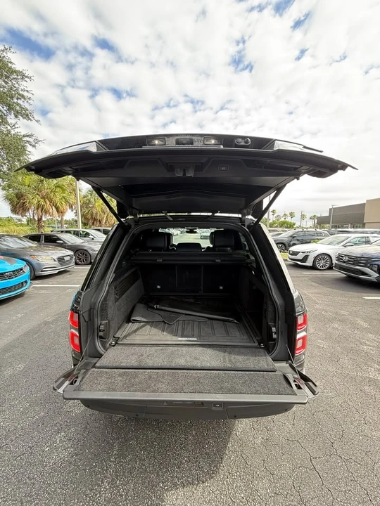 2018 Land Rover Range Rover L405 - Image 7 of 16