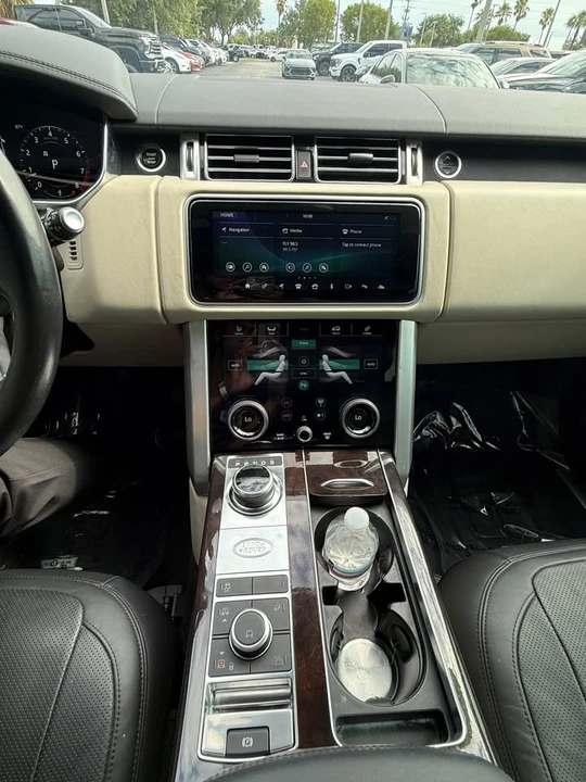 2018 Land Rover Range Rover L405 - Image 15 of 16