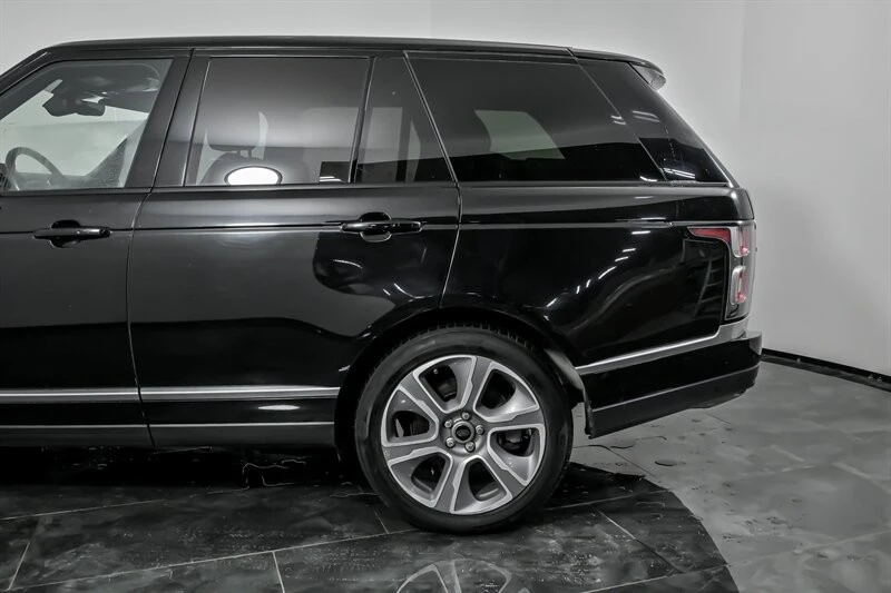 2018 Land Rover Range Rover L405 - Image 7 of 12