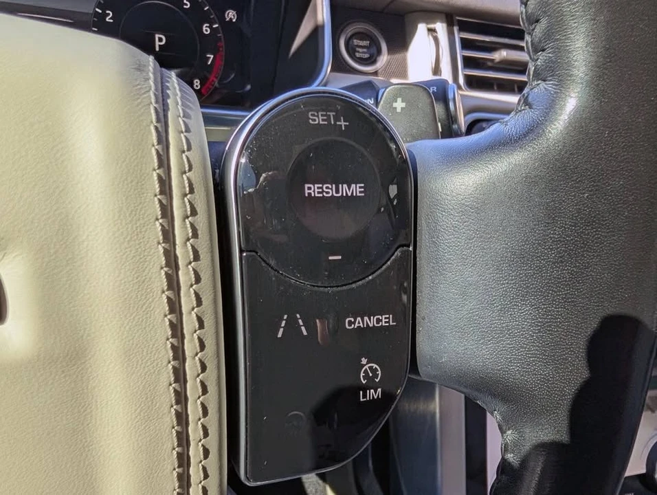 2018 Land Rover Range Rover L405 - Image 14 of 20