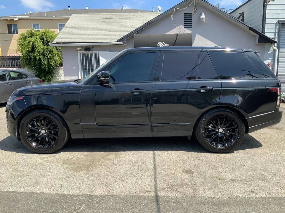 2018 Land Rover Range Rover L405 - Image 5 of 20