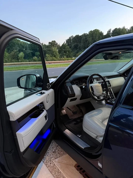 2018 Land Rover Range Rover L405 - Image 5 of 20