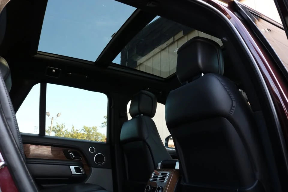 2018 Land Rover Range Rover L405 - Image 16 of 20