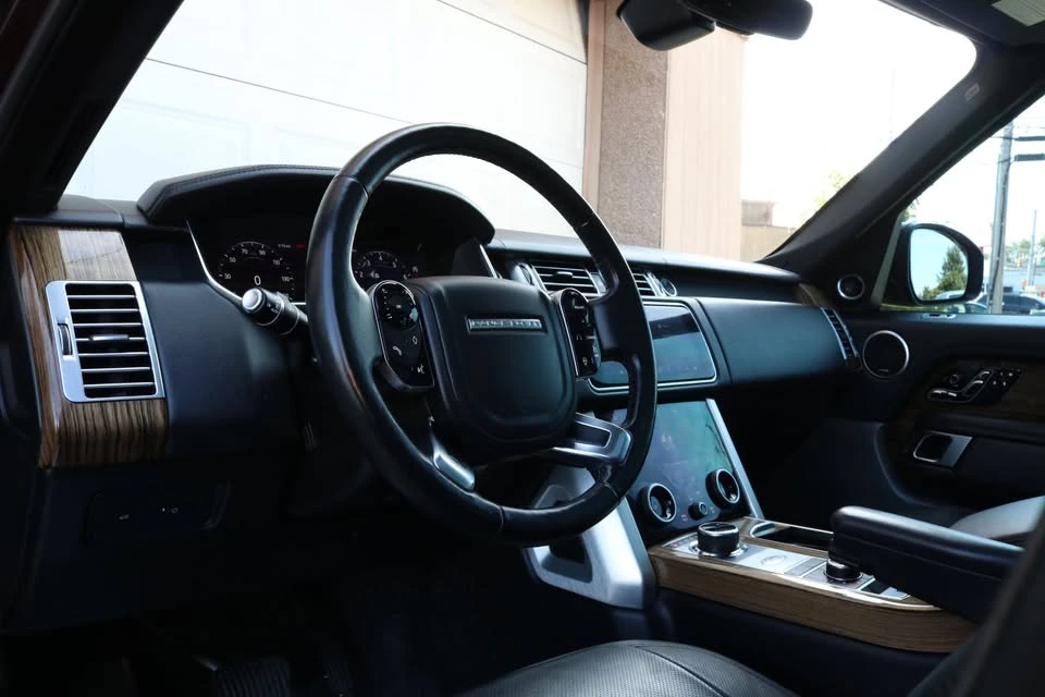 2018 Land Rover Range Rover L405 - Image 8 of 20