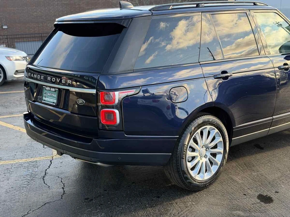 2018 Land Rover Range Rover L405 - Image 17 of 31