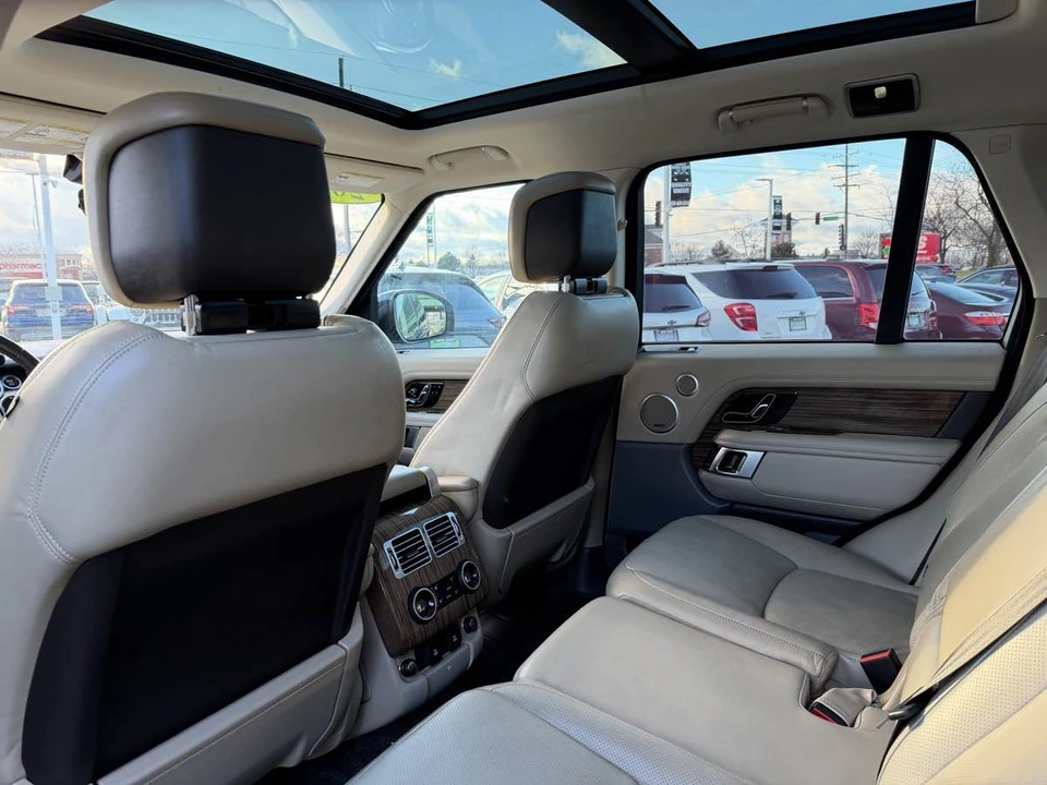 2018 Land Rover Range Rover L405 - Image 24 of 31