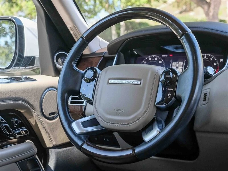 2018 Land Rover Range Rover L405 - Image 10 of 21