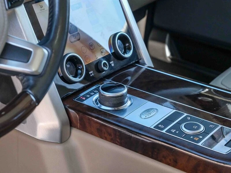 2018 Land Rover Range Rover L405 - Image 18 of 21