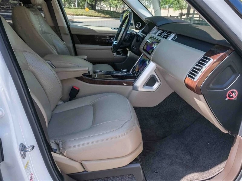 2018 Land Rover Range Rover L405 - Image 14 of 21