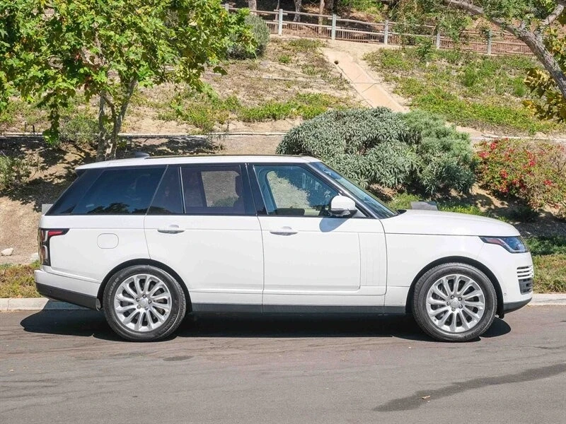 2018 Land Rover Range Rover L405 - Image 7 of 21
