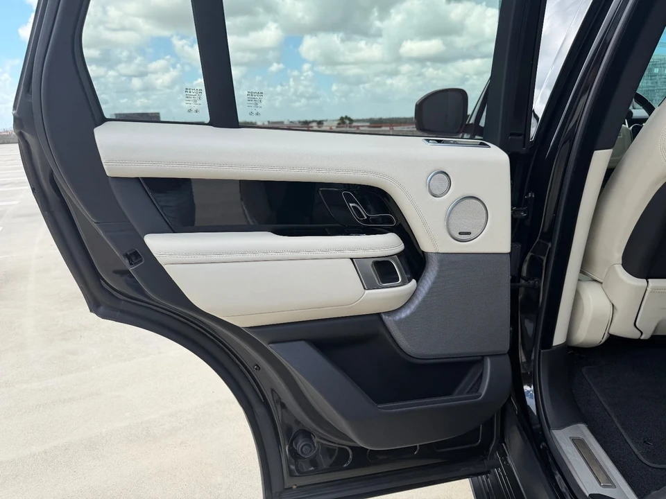 2018 Land Rover Range Rover L405 - Image 18 of 21